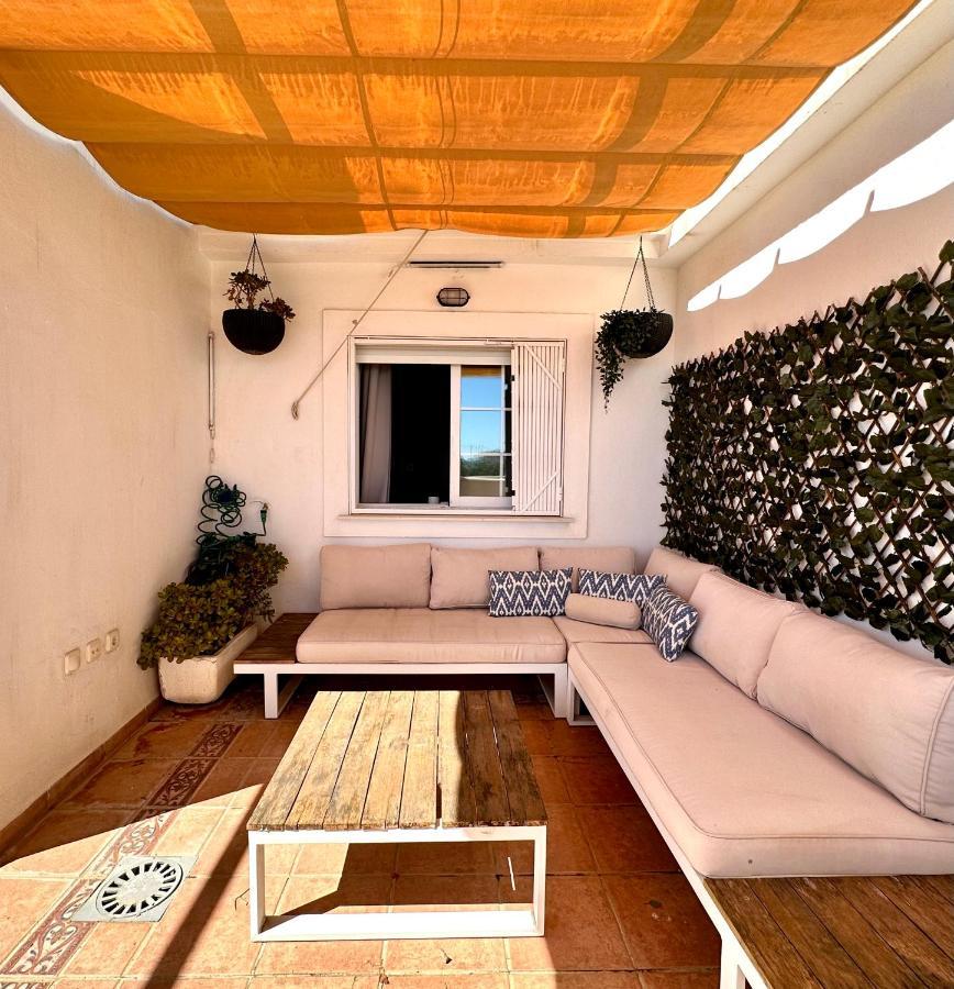 Moderno Apartamento Con Preciosas Vistas Al Mar En Urbanizacion Con Piscina - Rio Real 11 2G Marbellac Extérieur photo