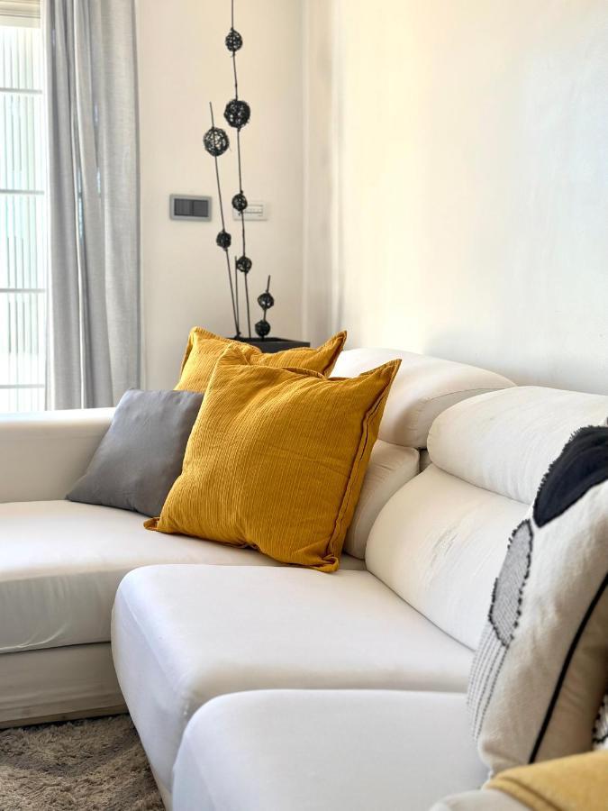 Moderno Apartamento Con Preciosas Vistas Al Mar En Urbanizacion Con Piscina - Rio Real 11 2G Marbellac Extérieur photo